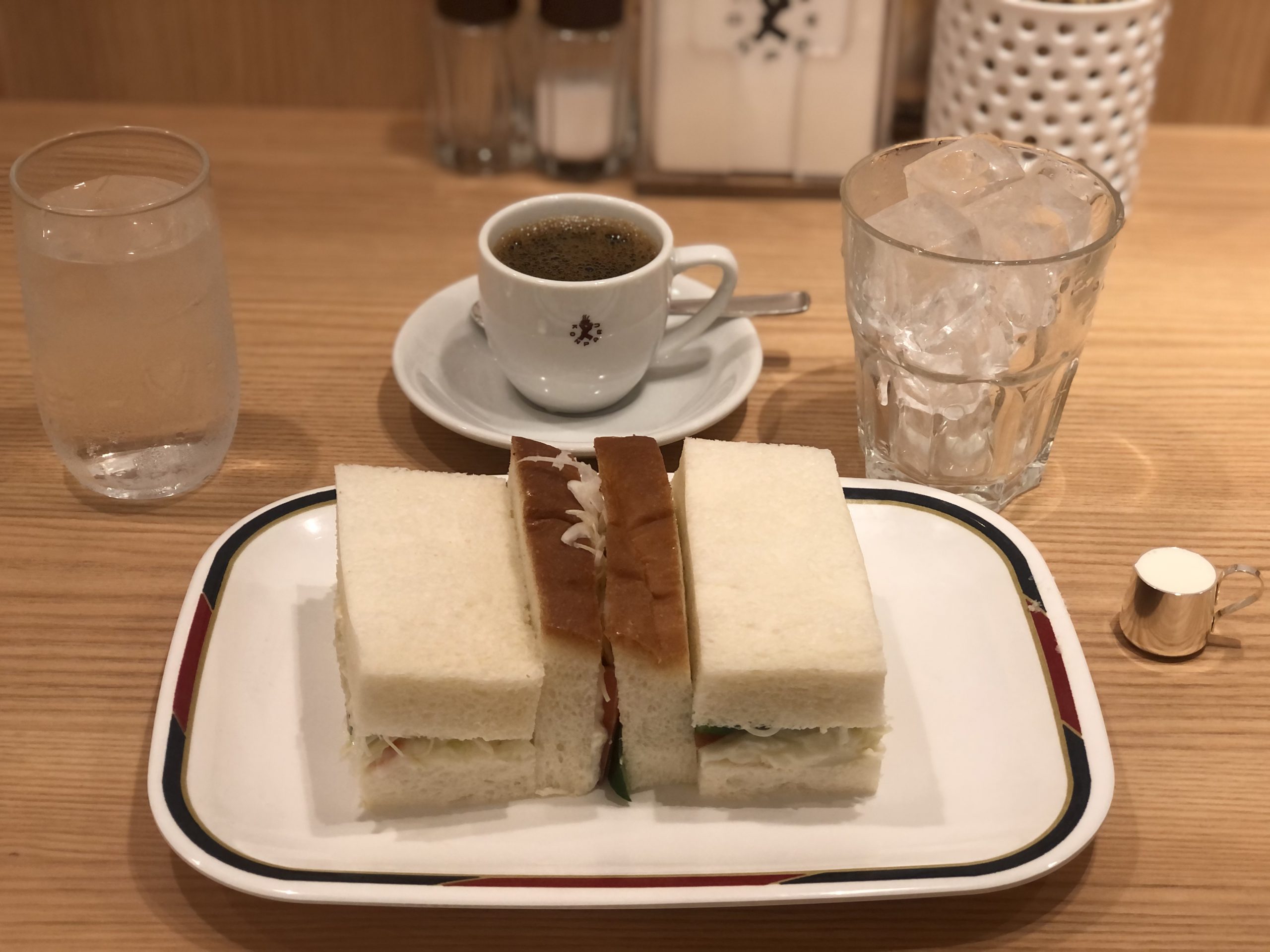 名古屋で黙食 名古屋駅のコンパルサンロード店に行きました Tax And The Sake